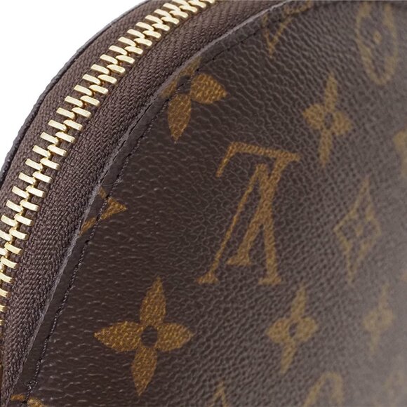 LOUIS VUITTON Brown Monogram Pouch - Picture 8 of 10